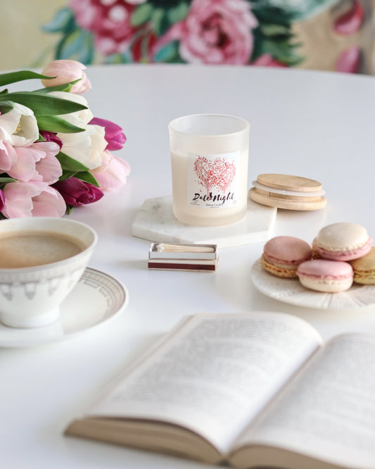Decorate your home with candles on S. Valentine's Day