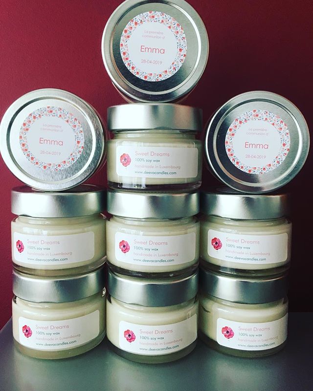 Get your customized candle: label, box and scent fully personalized!