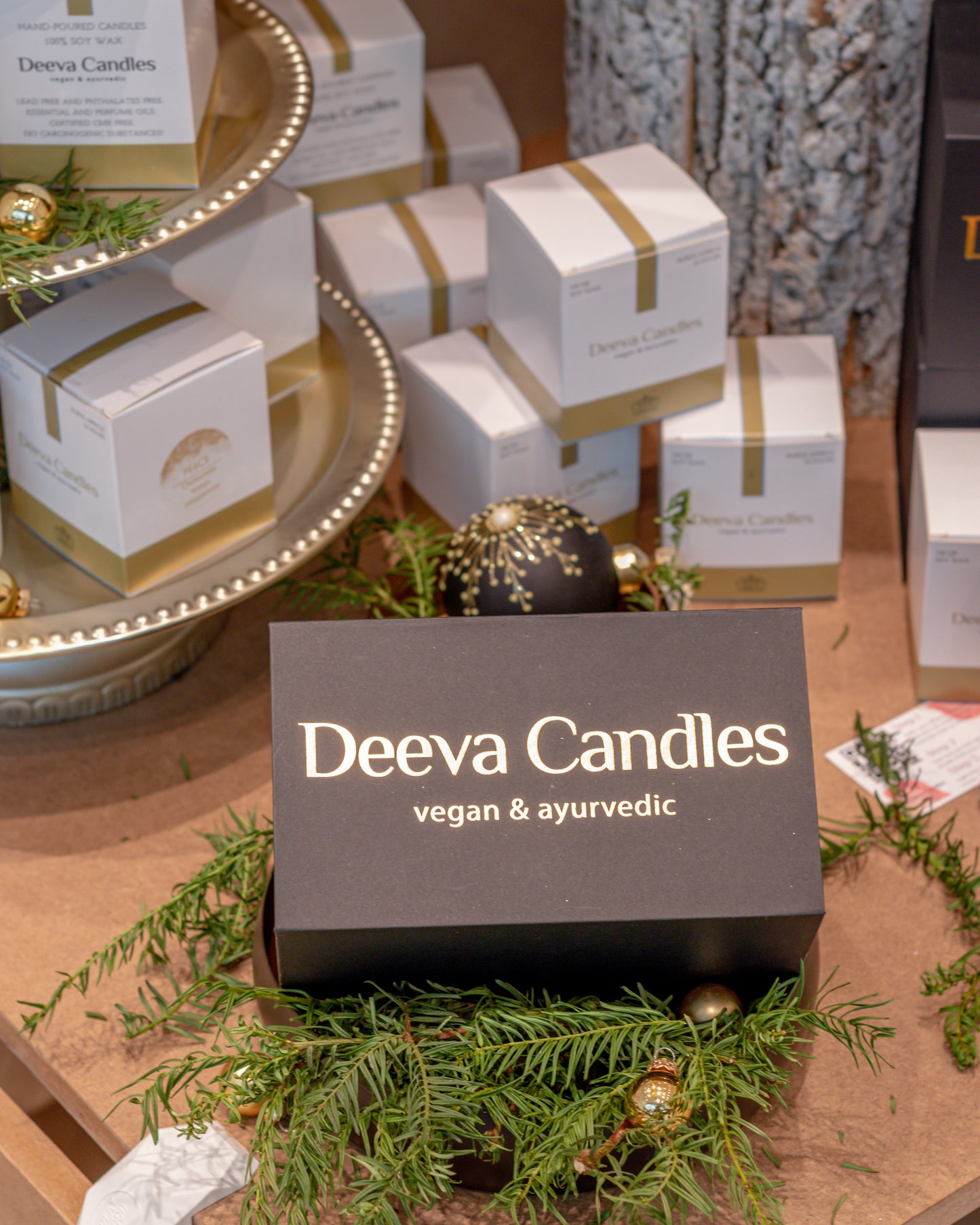 Deeva gift box
